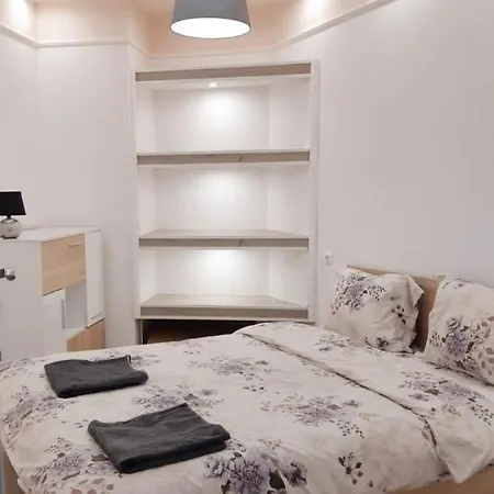 Двустаен Апартамент 10 Apartament